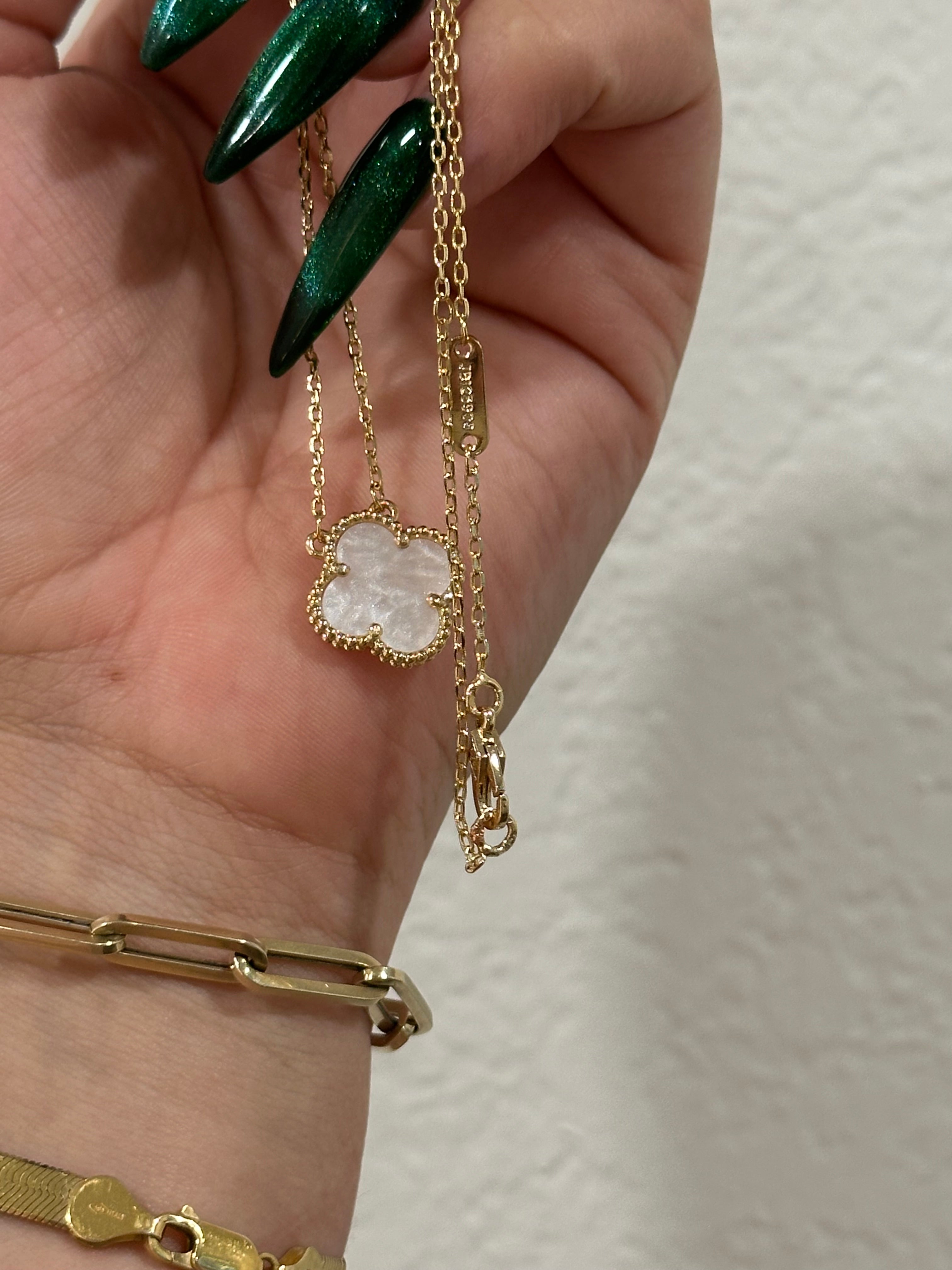 Pearl Clover Necklace